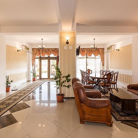 Hotel Lucas Costinesti Esterno foto