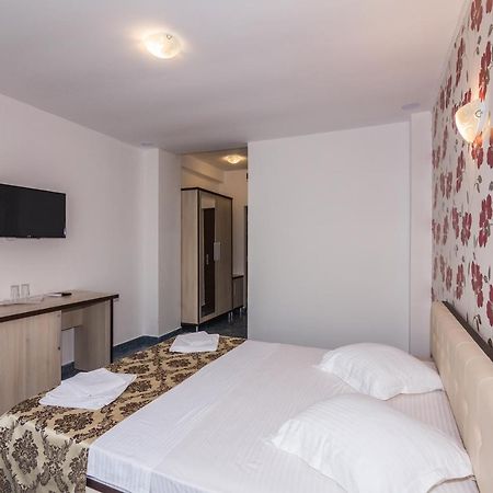 Hotel Lucas Costinesti Esterno foto